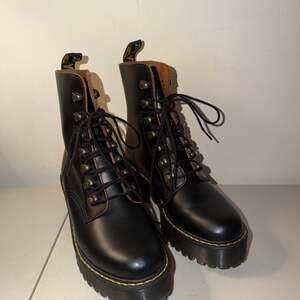 Dr. Martens Leona Platform Boots, Black Leather, Size 7- Chunky Heeled Lace-Up